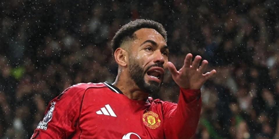 天天盈球足球比分-曝曼联夏季引援策略:无视中场隐患,优先补强左翼